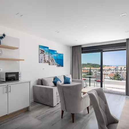 Loriana Family Makarska