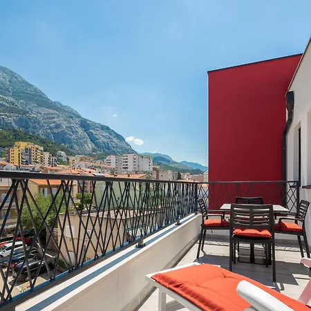 Loriana Family Apartman