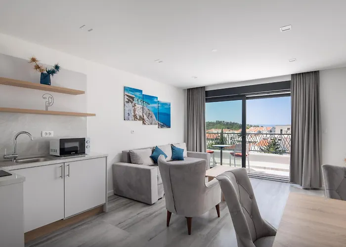 Loriana Family Makarska